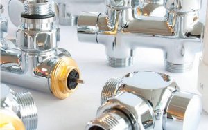 Zestawy zaworowe Jaga do grzejników wiszących i stojących